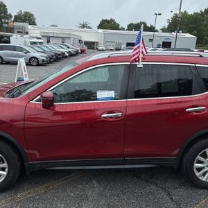 2018 Nissan ROGUE SV — фото 4