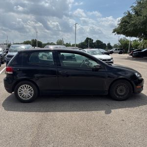 VOLKSWAGEN GOLF BASE - 10