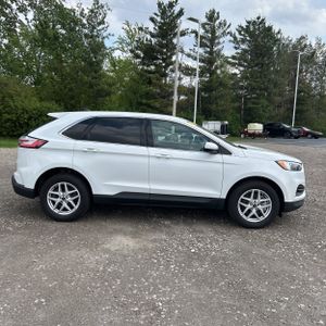 FORD EDGE SEL - 10
