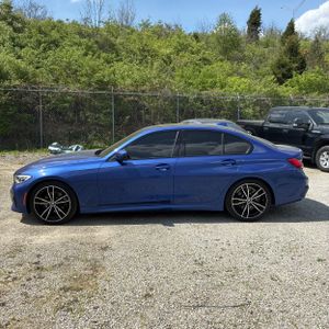 BMW 3 SERIES 330I - 3