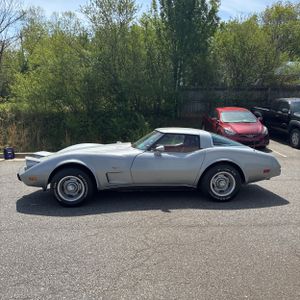 CHEVROLET CORVETTE L 82 - 3