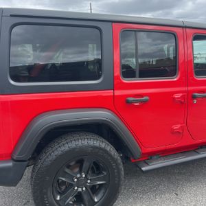 JEEP WRANGLER UNLIMITED SPORT ALTITUDE 4X4 - 9