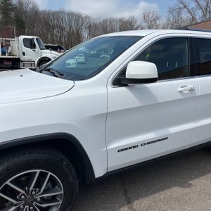 JEEP GRAND CHEROKEE LAREDO E - 2