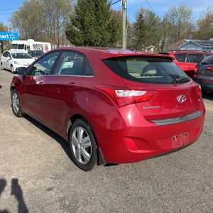 HYUNDAI ELANTRA GT BASE - 5