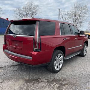 CADILLAC ESCALADE LUXURY - 8