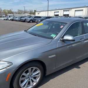 BMW 528I XDRIVE - 2