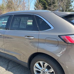 FORD EDGE TITANIUM - 6