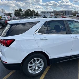 CHEVROLET EQUINOX LT - 9
