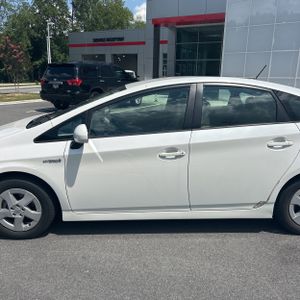 صورة 4 لـ 2010 Toyota PRIUS III
