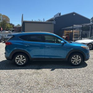 HYUNDAI TUCSON VALUE - 10