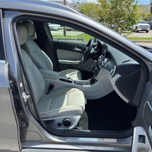 2016 Mercedes-BENZ GLA 缩略图 33