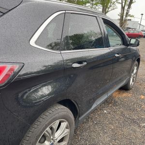 FORD EDGE TITANIUM - 9