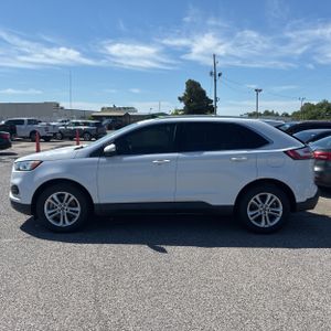 FORD EDGE SEL - 3