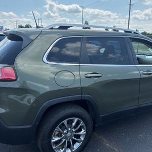 صورة 9 لـ 2020 JEEP CHEROKEE LATITUDE PLUS