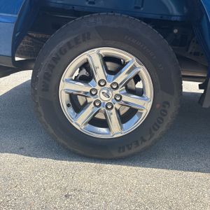 صورة مصغرة 19 لـ 2025 FORD F-150 XLT