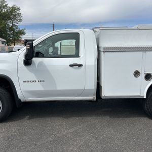 CHEVROLET SILVERADO 2500HD WORK TRUCK - 4