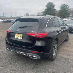 MERCEDES-BENZ GLC - 8