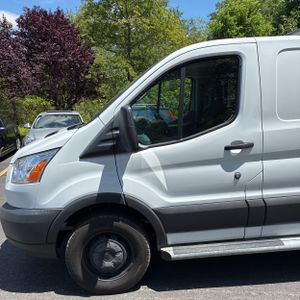 FORD TRANSIT 250 - 2