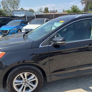 FORD EDGE SEL - 2