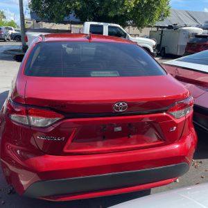 2021 Toyota COROLLA LE photo 7