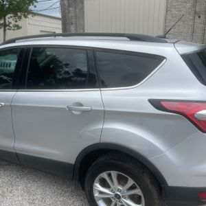 FORD ESCAPE SE - 6