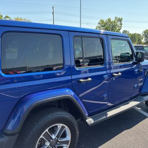 2018 JEEP WRANGLER UNLIMITED SAHARA — фото 9