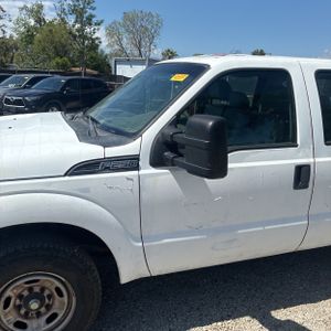 FORD F-250 SUPER DUTY XL - 2