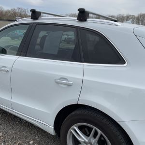AUDI Q5 2.0T PREMIUM - 6