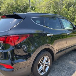 صورة 9 لـ 2018 Hyundai SANTA FE SPORT 2.4L