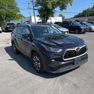 صورة مصغرة 12 لـ 2022 Toyota HIGHLANDER XLE