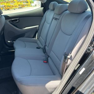 صورة مصغرة 34 لـ 2014 Hyundai ELANTRA SE