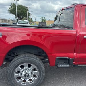 FORD F-250 SUPER DUTY LARIAT - 9