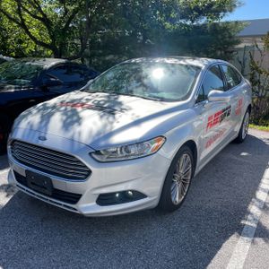 FORD FUSION SE - 1