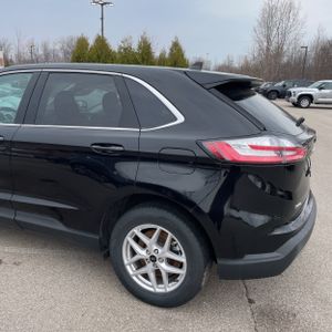 FORD EDGE SEL - 6