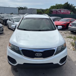 صورة مصغرة 14 لـ 2013 KIA SORENTO LX