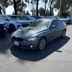 BMW 3 SERIES 320I - 1