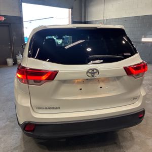 TOYOTA HIGHLANDER - 7