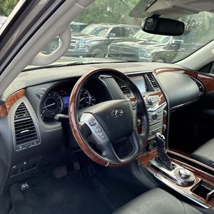 2019 Infiniti QX80 LUXE — фото 36