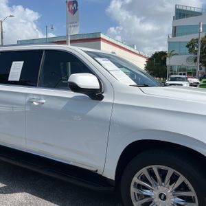 2024 Cadillac ESCALADE ESV LUXURY thumbnail 13