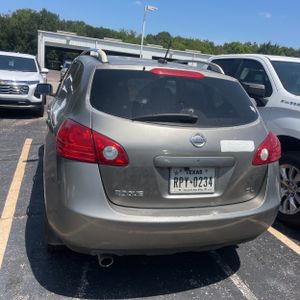 2010 Nissan ROGUE SL 照片 7
