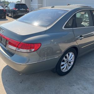 HYUNDAI AZERA LIMITED - 9