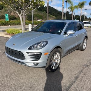 PORSCHE MACAN S - 1
