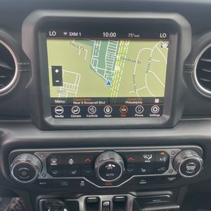 2023 JEEP WRANGLER 4XE SAHARA — миниатюра 38
