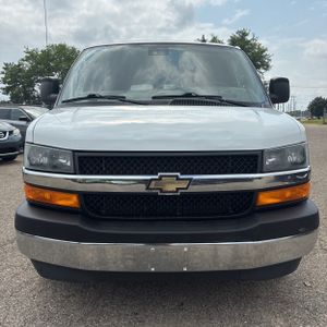 2019 Chevrolet EXPRESS LT 2500 — миниатюра 14