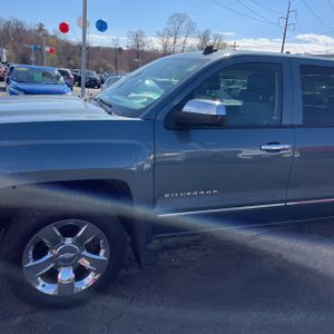 CHEVROLET SILVERADO 1500 LTZ - 2