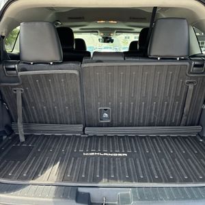 صورة مصغرة 45 لـ 2023 Toyota HIGHLANDER XLE