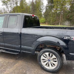 FORD F-150 XL - 6