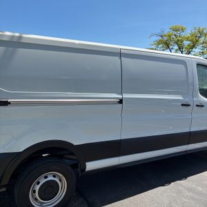 FORD TRANSIT 350 - 9