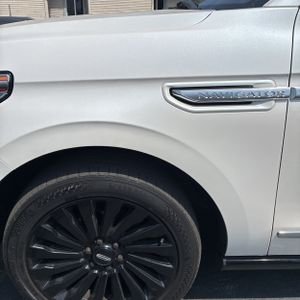 LINCOLN NAVIGATOR RESERVE - 2