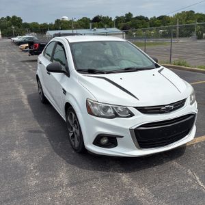 2017 Chevrolet SONIC PREMIER AUTO thumbnail 12